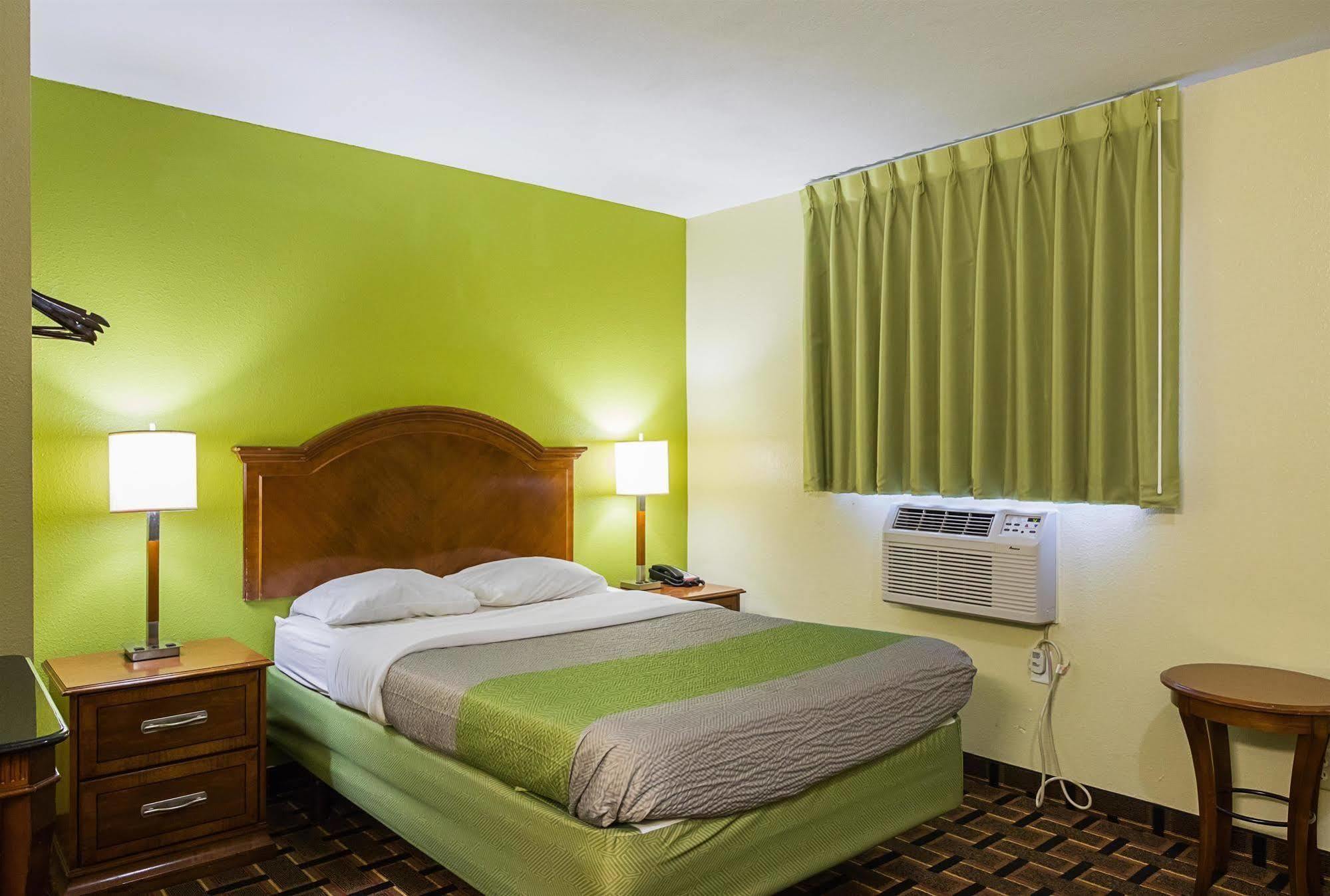Savannah Garden Inn Zewnętrze zdjęcie